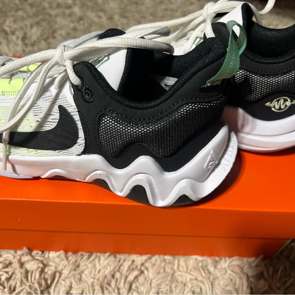 Nike Kids Black and White Sneakers Air Zoom Pegasus 41 Brand New
